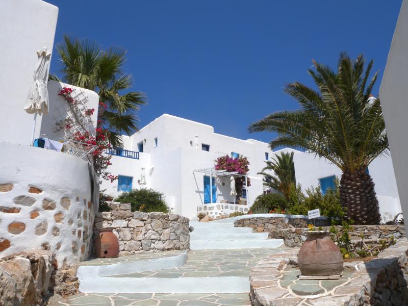 Folegandros Apartments Exterior photo